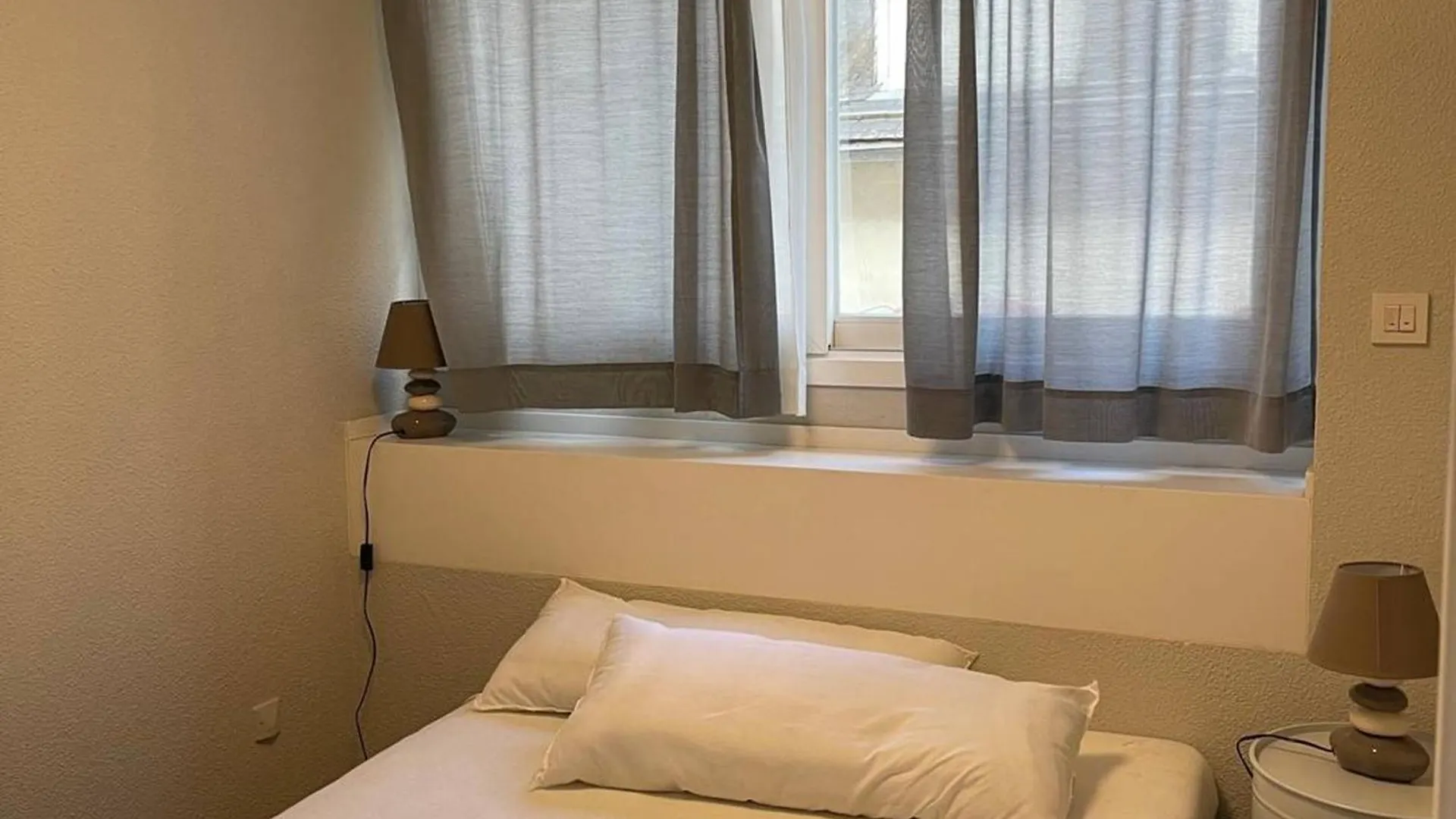 Appartement Confort Moderne A Cauterets : T2 Avec Cuisine Equipee Et Alcove. Capacite 4 Pers. - Fr-1-812-57 France